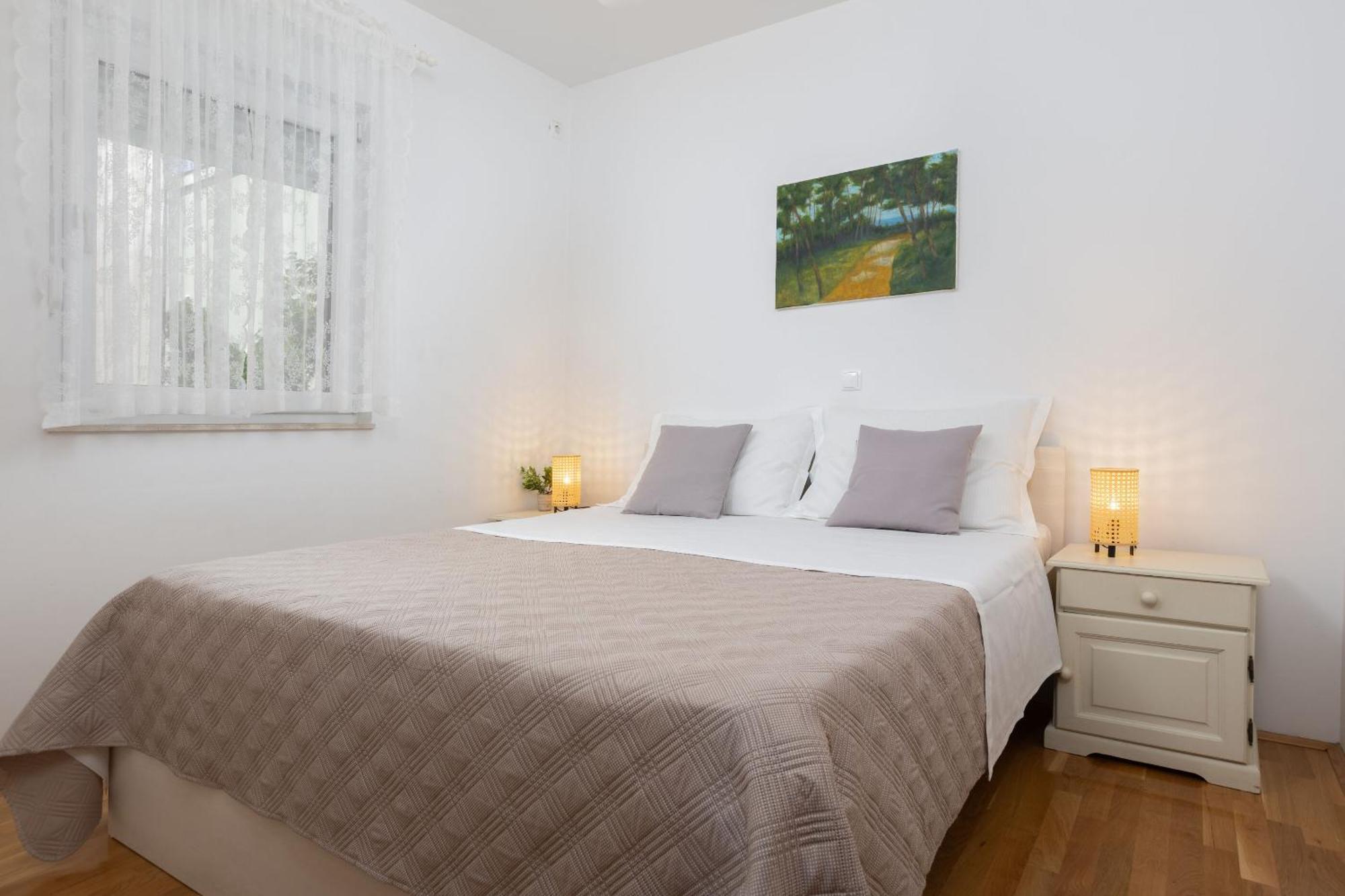 Apartment Paula Promajna Exterior photo