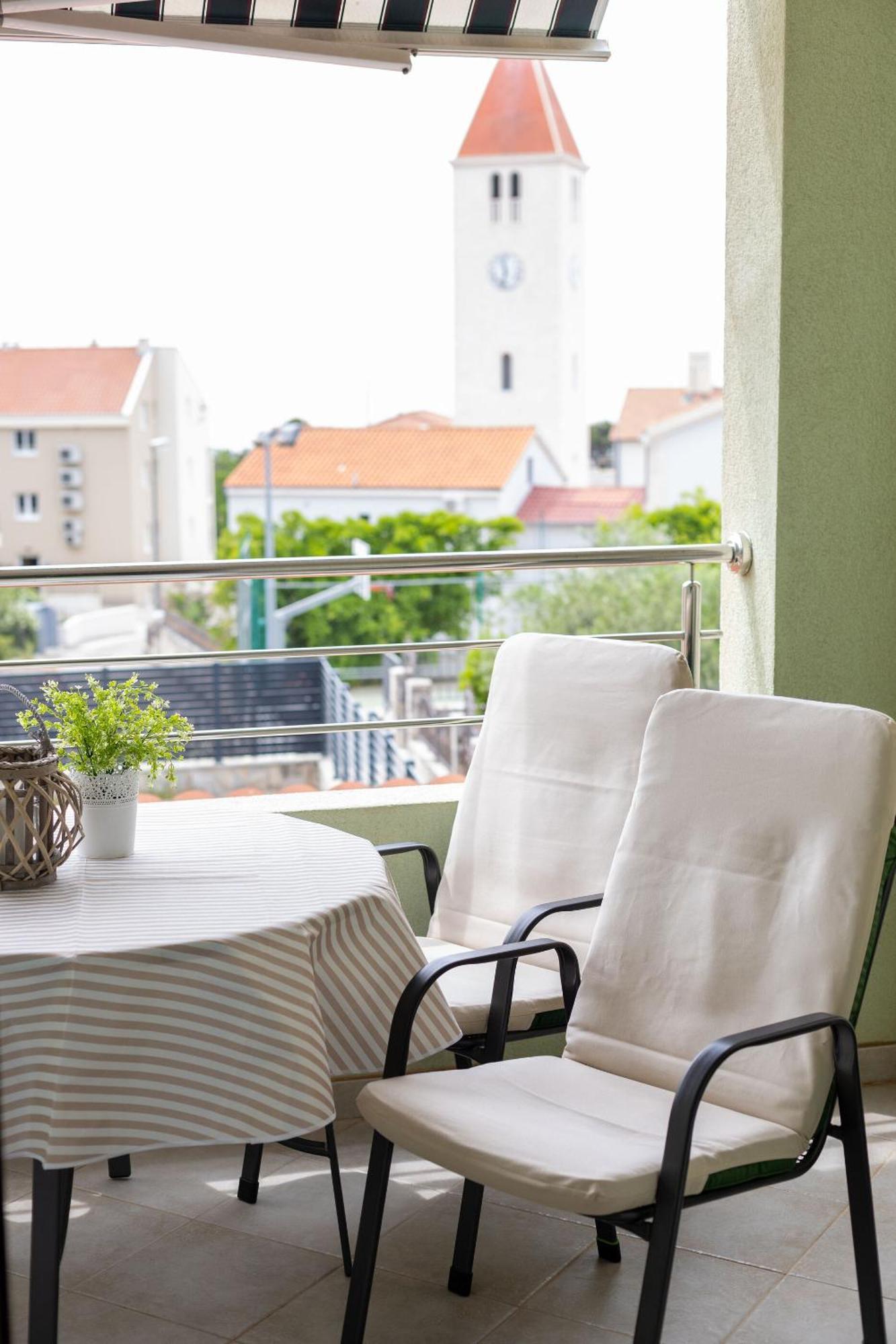 Apartment Paula Promajna Exterior photo