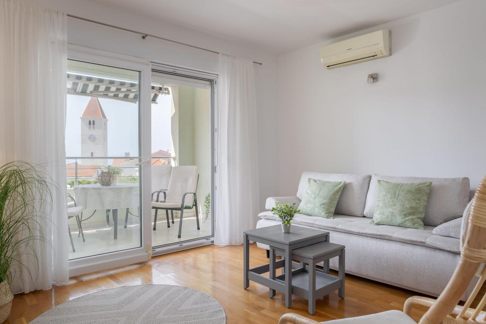 Apartment Paula Promajna Exterior photo